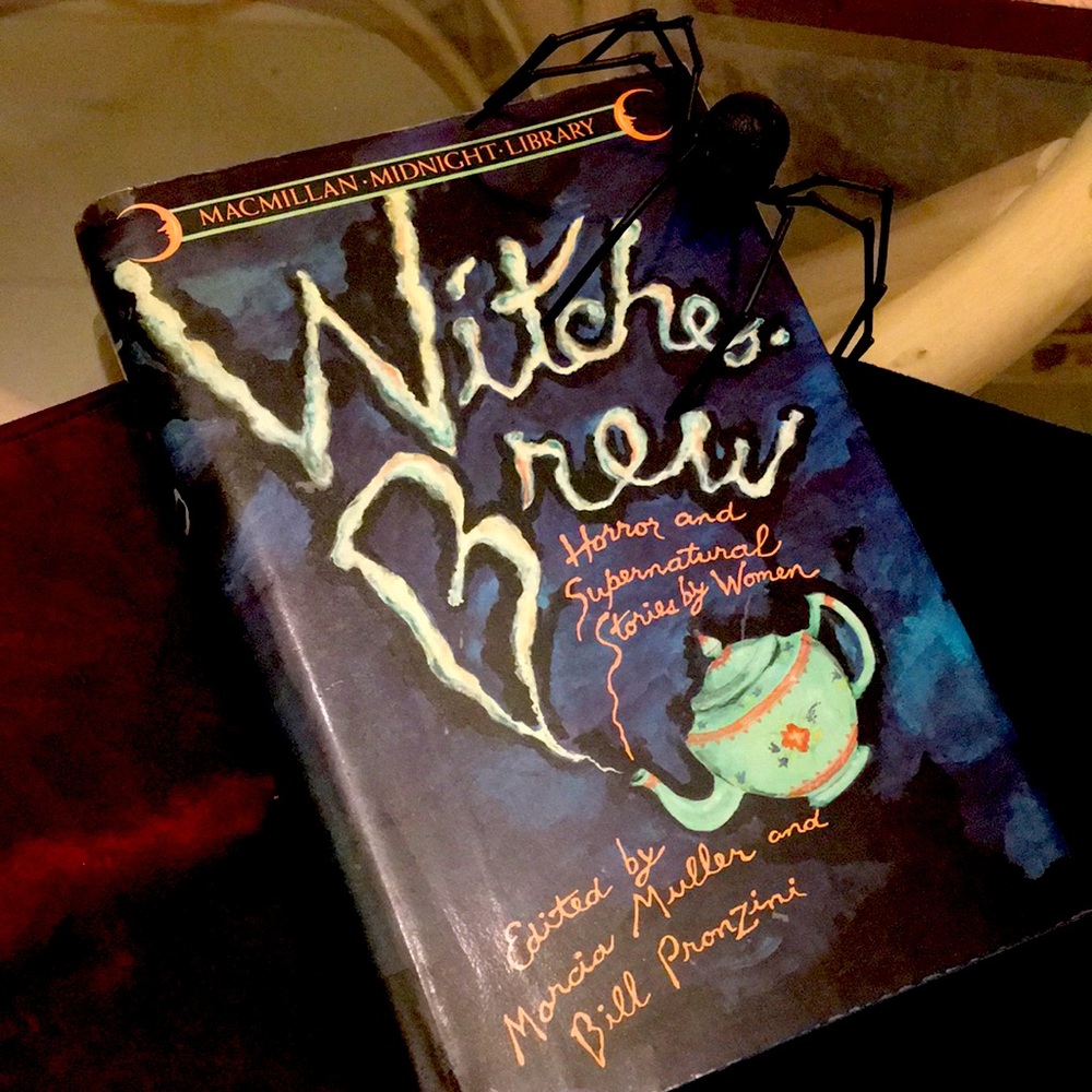 By Women authors: “Horror & Supernatural Stories” plus “Gargoyles” mini book - Picture 13 of 13